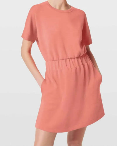 MANAIA - STYLISH & COMFORTABLE DRESS