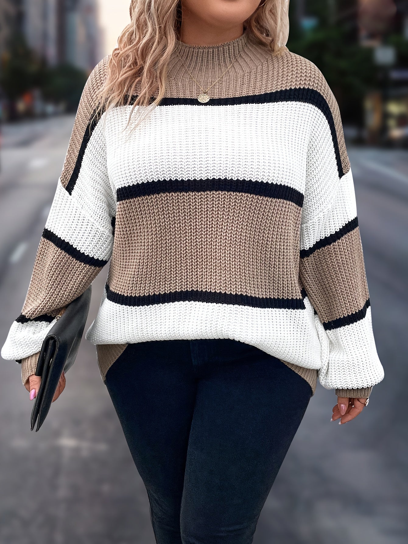 Isadora | Cozy Stripe Sweater