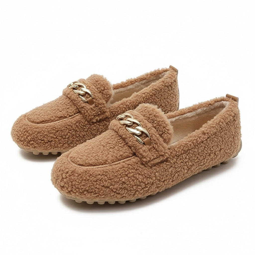 Liva | Loafers with Chain