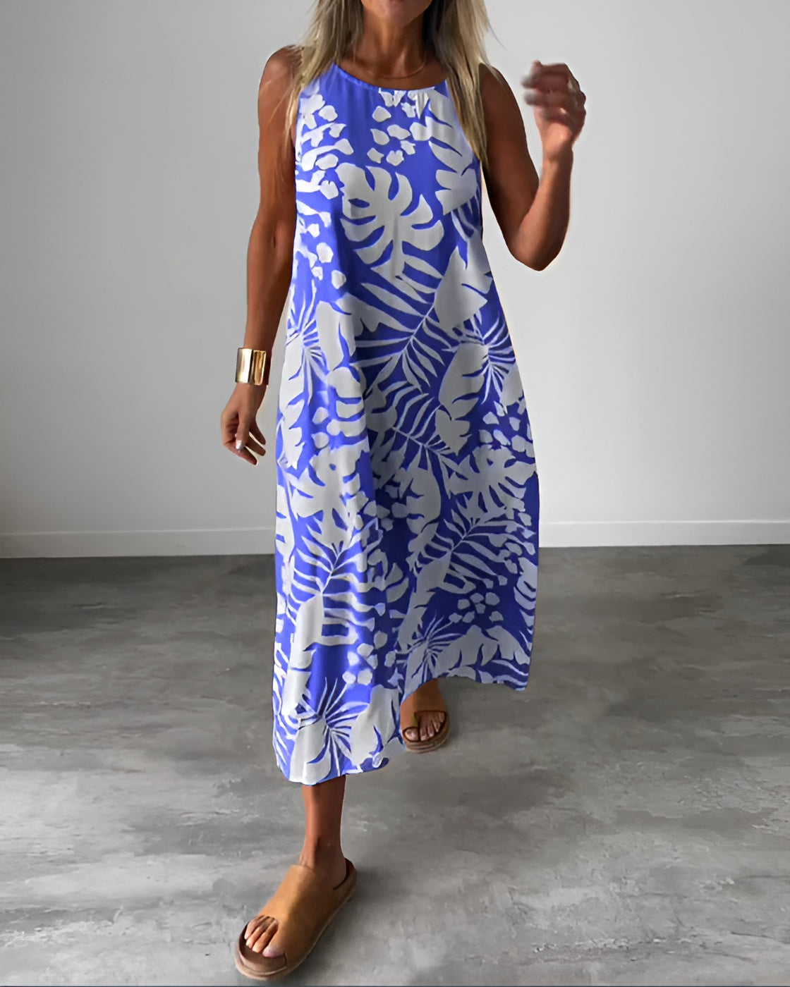 Liora – Summer Dress with Tropical Print