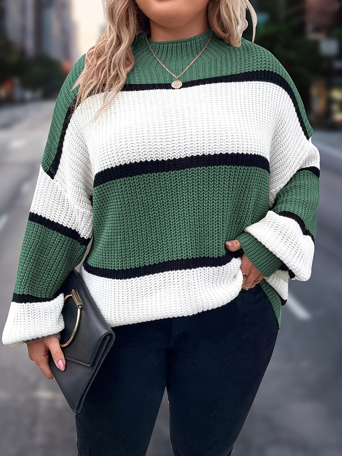 Isadora | Cozy Stripe Sweater