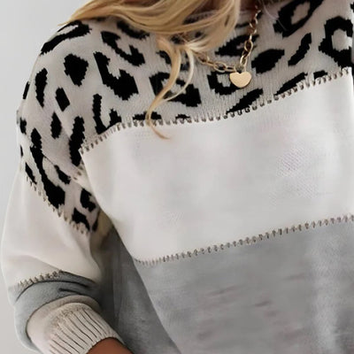 Charlene | Casual jumper with leopard print