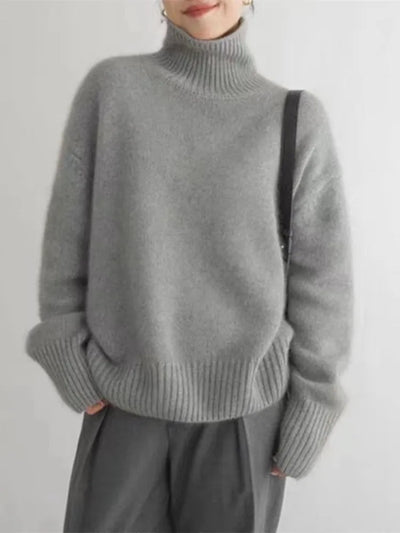 Isabelle | Cashmere Roll Neck Jumper with Timeless Elegance