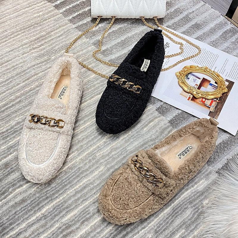 Liva | Loafers with Chain