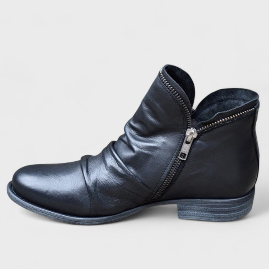Kyssa | Orthopaedic Ankle Boots