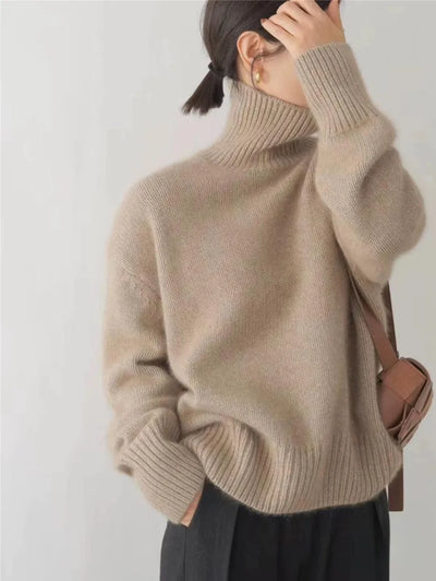 Isabelle | Cashmere Roll Neck Jumper with Timeless Elegance
