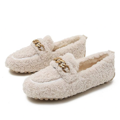 Liva | Loafers with Chain