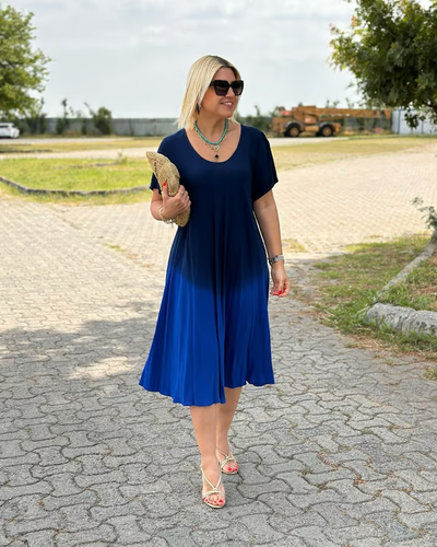 Liora™ – Flowing dress with a soft colour transition